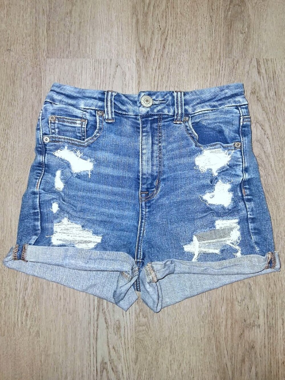 American Eagle Stretch Curvy Hi-Rise Shortie Shorts Size 4 Distressed Denim